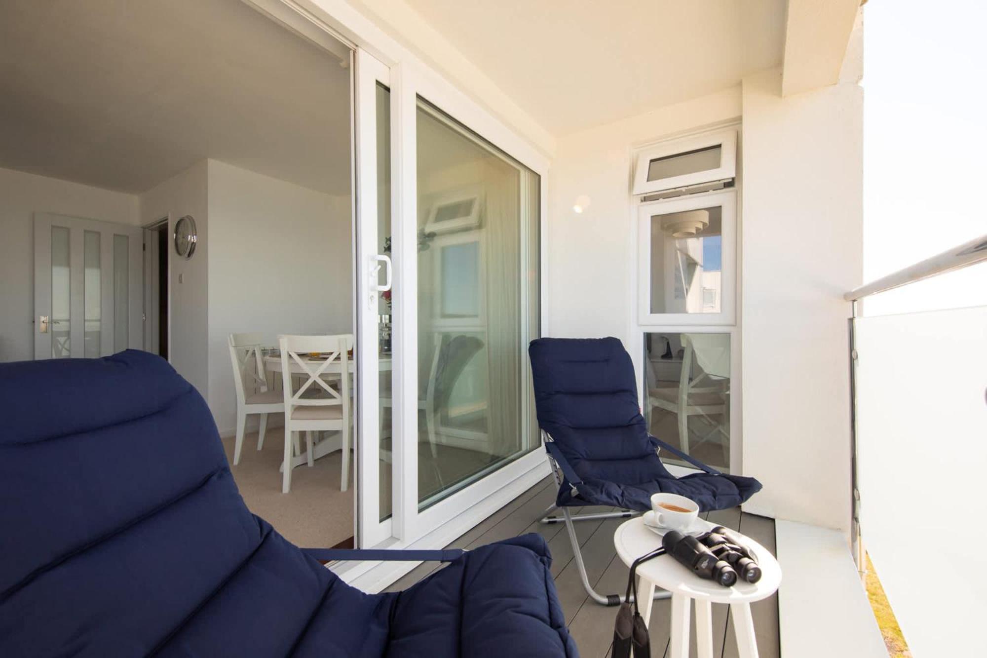 High-End Beachfront Getaway Sea View King Bed East Wittering Dış mekan fotoğraf